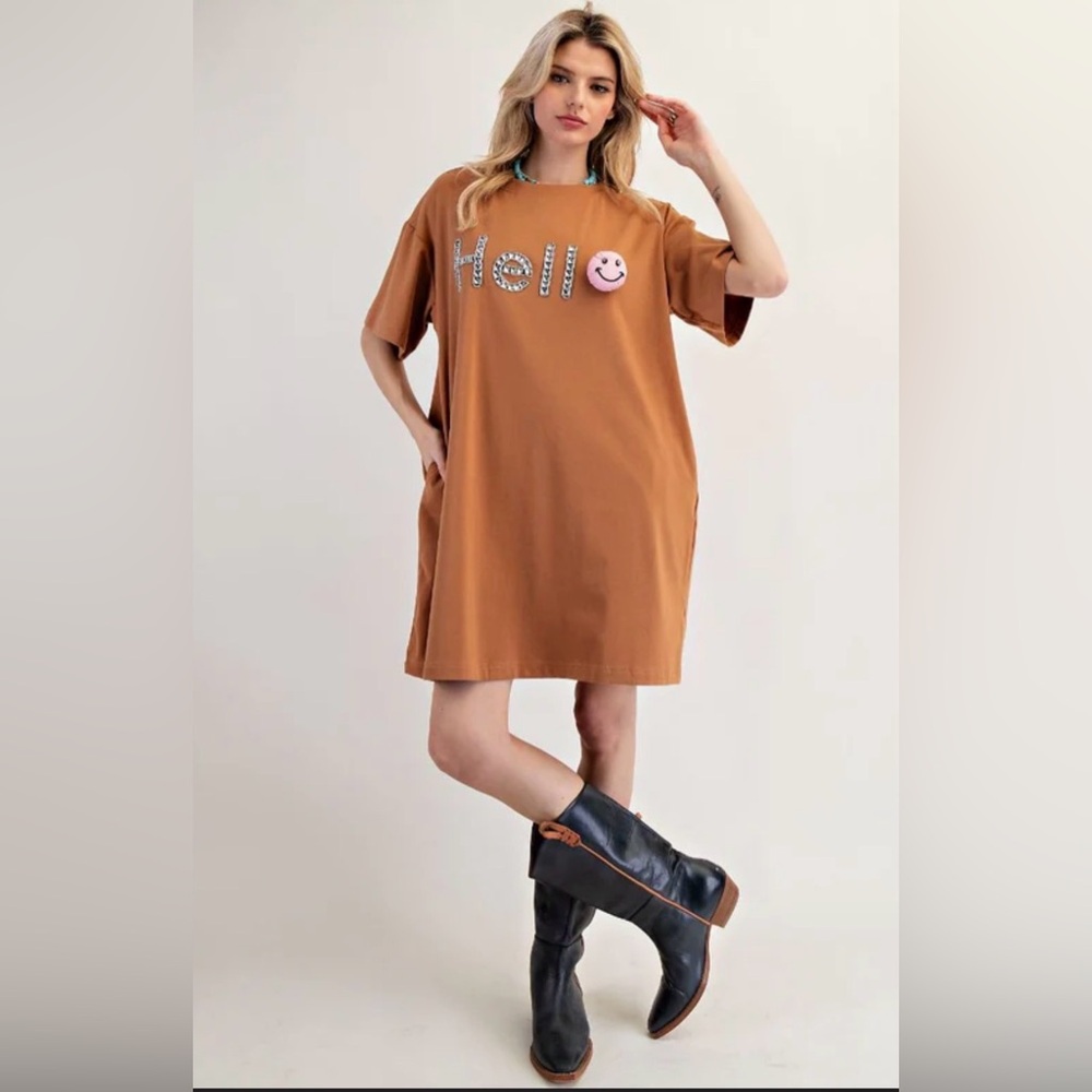 Easel HELLO PATCHED TUNIC DRESS
